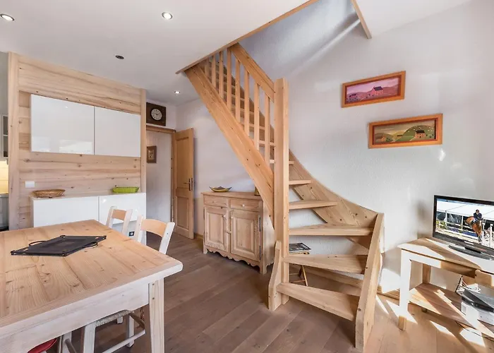 Appartamento 1 Et Mezzanine à Avec Balcon Et Animaux Admis - Fr-1-453-57 *